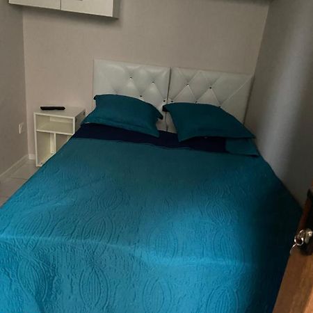 Rent Appart - La Garenne Colombes Exteriör bild